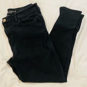 American Eagle Outfitters Black Hi-Rise Jeggings